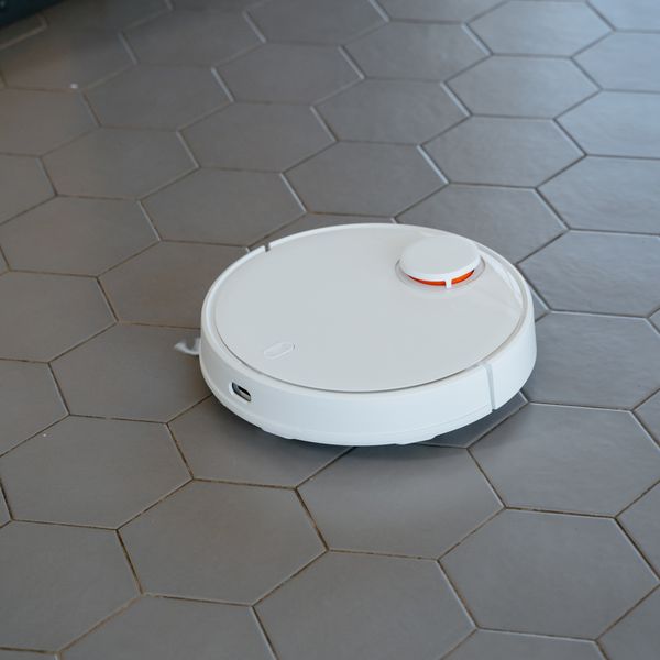 Aspiradora Robot Voltio Mucamín Mapea Tu Casa Y Te Juzga