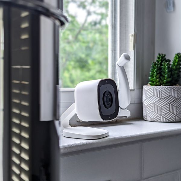 Cámara De Seguridad Pampom Ojito Wifi 360 Visión Nocturna