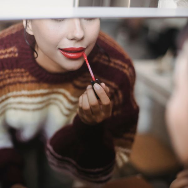 Labial Reina Del Plata Rojo Escándalo Mate 24hs No Transfer