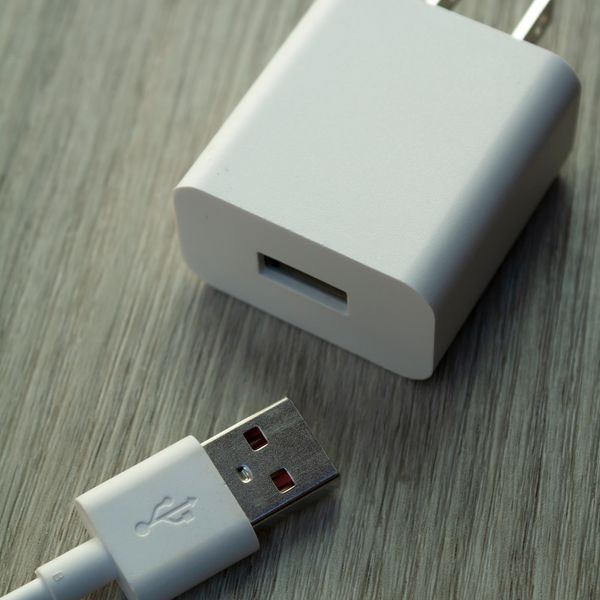 Cargador Rápido Pampom Enchúfalo 65w Usb-c Carga Turbo
