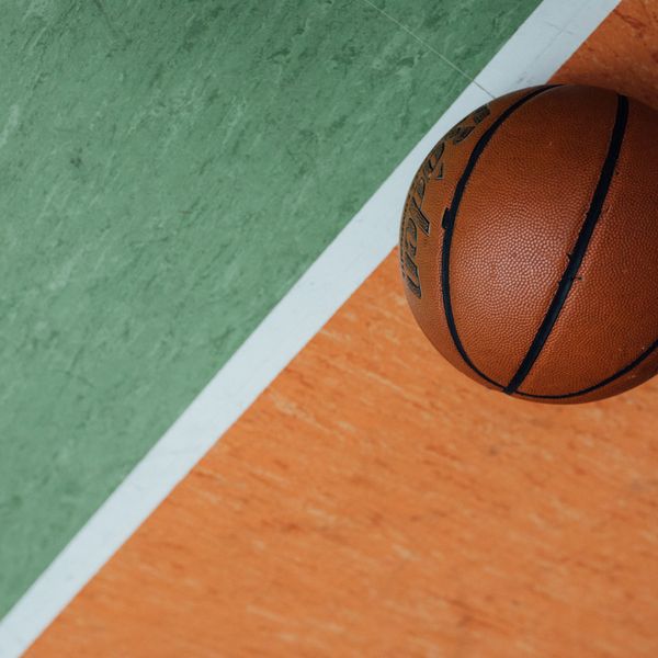 Pelota De Básquet Ñandú Encestala Toda N7 Cuero Sintético Pique Profesional