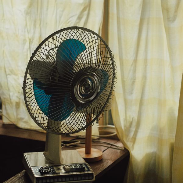 Ventilador Voltio Refrescá El Ambiente De Pie 3 Velocidades Silencioso